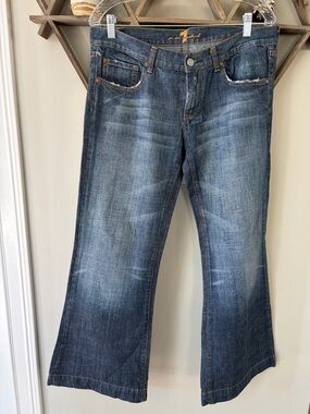 7 For All Mankind women’s Dojo Jeans. Size 32.